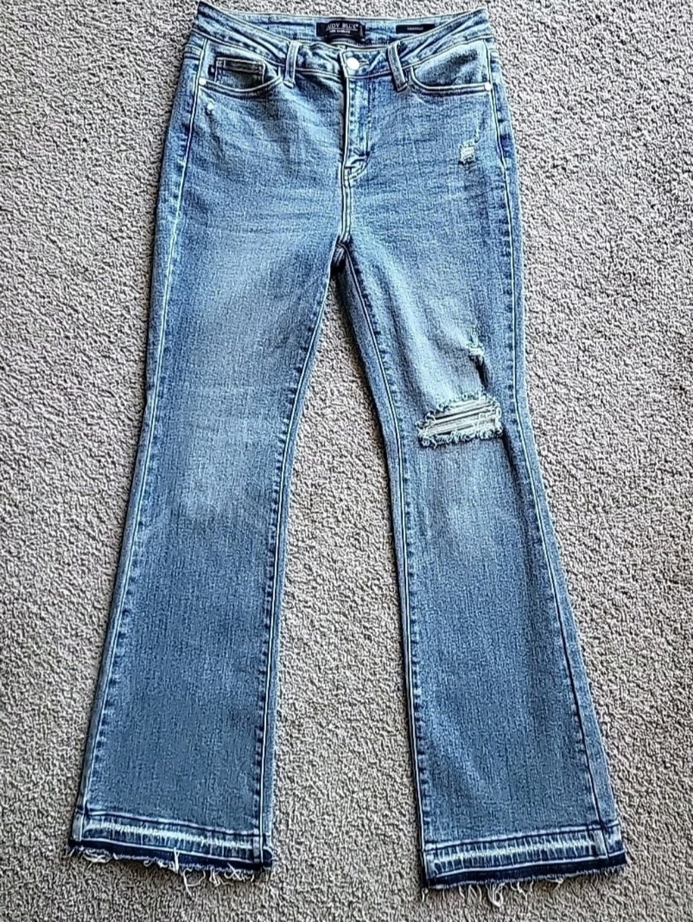 Judy Blue Jeans Womens 7/28 Blue Denim Bootcut Distressed Stretch Raw Hem Fray - Picture 3 of 13